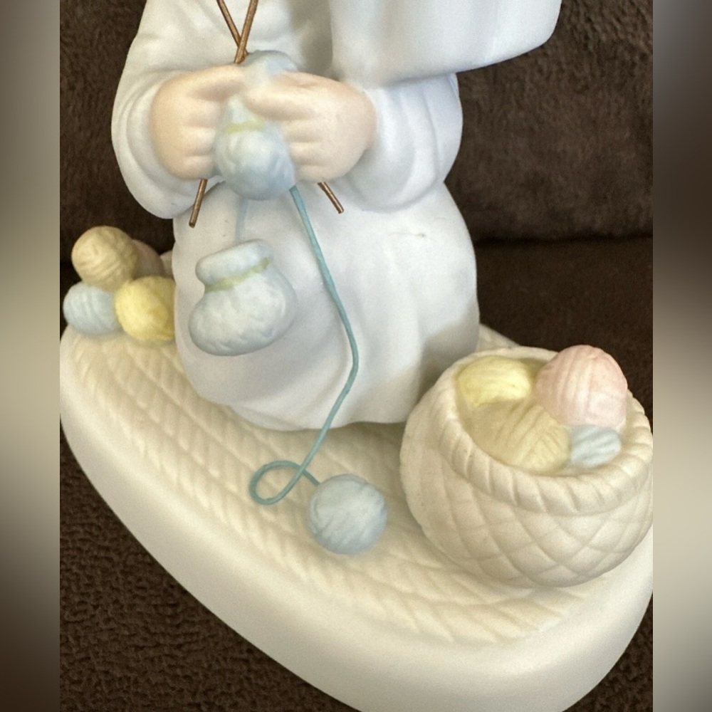 Precious Moments White and Pastel Knitting Figurine - Picture 2 of 6